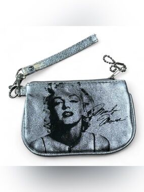 2007 Silver Metallic Wristlet - Coin Purse w/ Marilyn Monroe Portrait